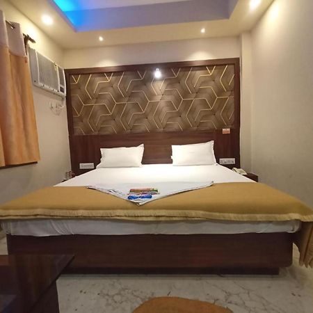 Hotel Park View - Lift Facilities- Near Sea Beach Best Choice Of Travellers By Morservices Puri Esterno foto